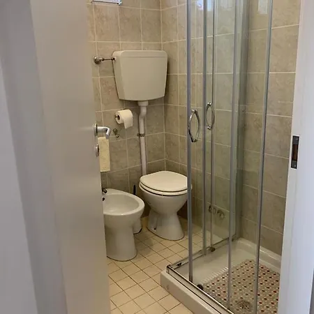 In Guest - New Cirene Triple Comfort With Full Gasthuis *