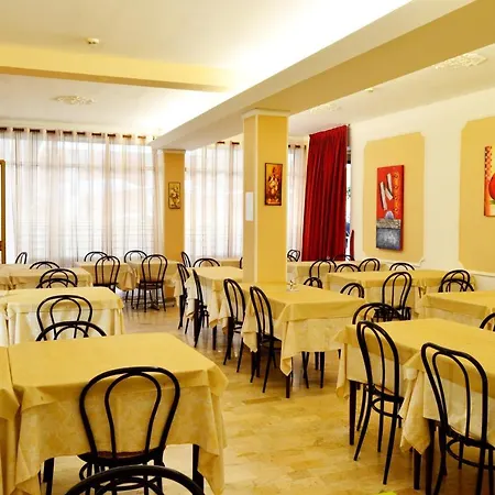 In Guest - New Cirene Triple Comfort With Full * Rimini